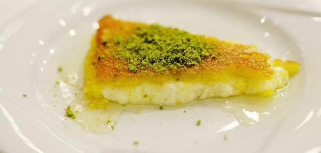 طريقة عمل الكنافة بالقشطة