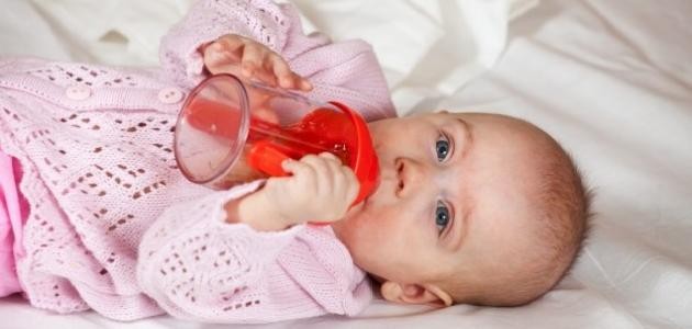 نمو الطفل في الشهر الخامس