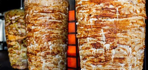 شاورما الدجاج واللحم