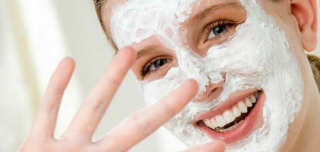 قناع لتفتيح البشرة