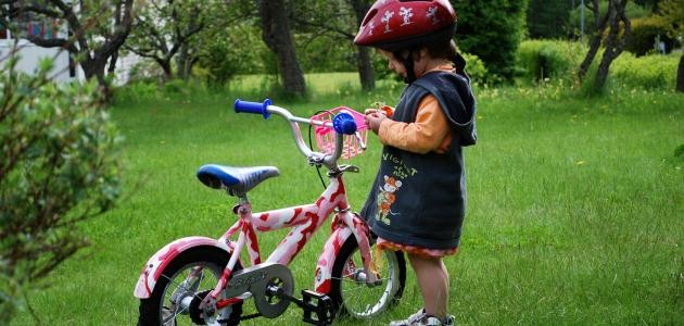 كيف ألعب مع أطفالي