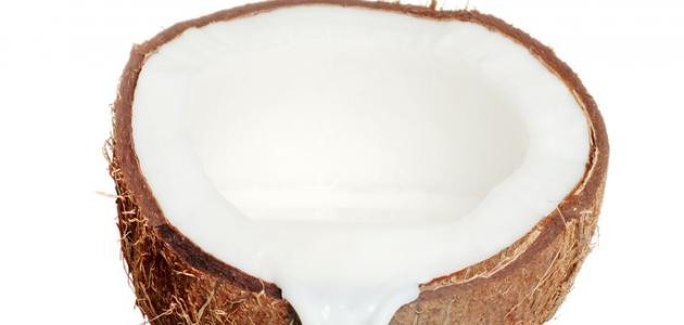 فوائد زيت جوز الهند للبشرة فوائد زيت جوز الهند للبشرة