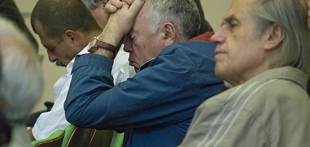 ما أسباب ثقل الرأس