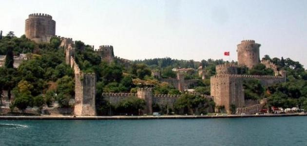 موقع قسطنطينية