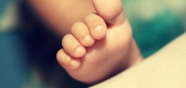 ما علاج تنميل الرجلين