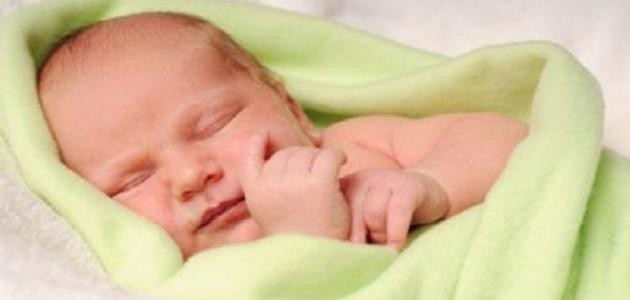 كيف أعتني بمولودي الجديد