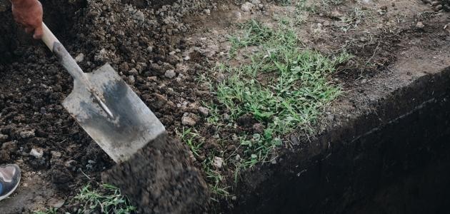 ما إسم تراب القبر