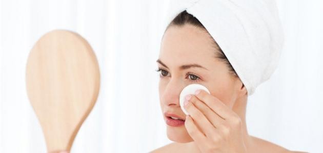 كيف أزيل المكياج