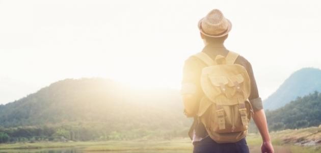 لماذا يعيش الإنسان