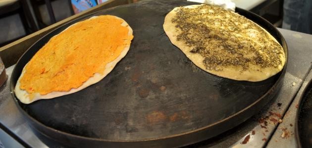 طريقة عمل فطائر الصاج طريقة عمل فطائر الصاج