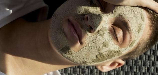 فوائد طين البحر الميت للوجه