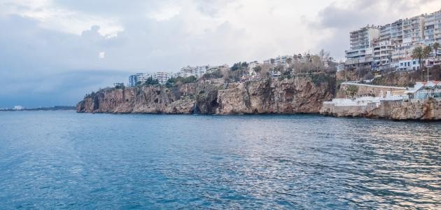 أين تقع أنطاليا